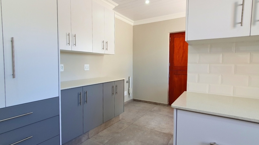 3 Bedroom Property for Sale in Dana Bay Western Cape